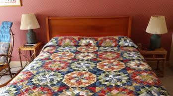 Applebutter Hotel 4*